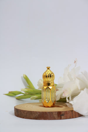 WHITE OUD AND FREE IHTSH ATTAR TASTER INSPIRED BY IHTSH BY YASEEN