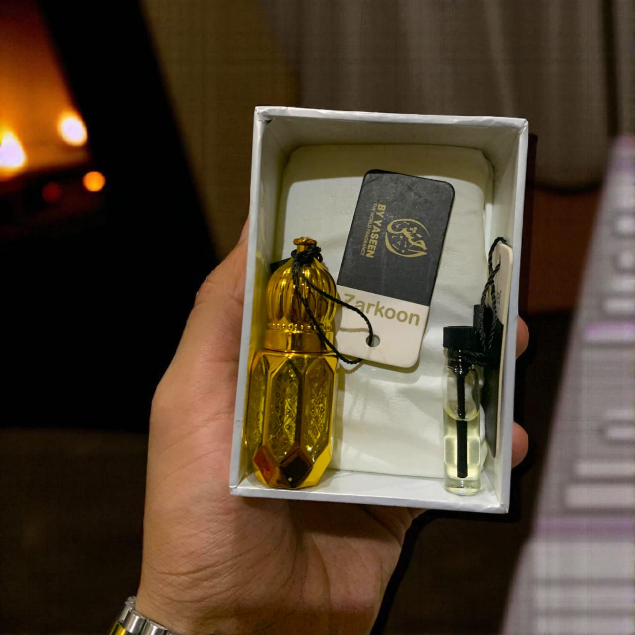 2 DAYS  LONG LASTING ATTAR ZARKOON WITH FREE TASTER